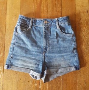 Light blue denim high waisted Garage shorts 1-2